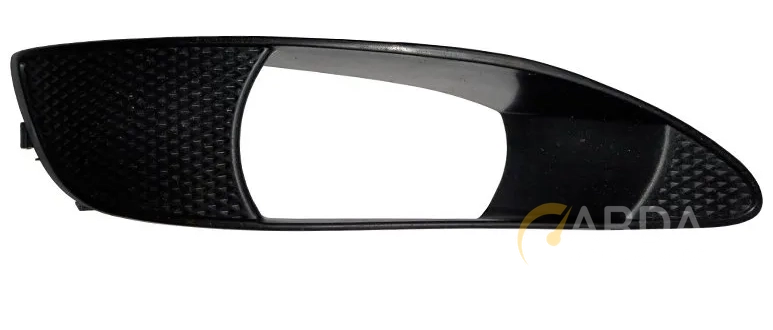 TOYOTA COROLLA SAĞ SİS LAMBA ÇERÇEVESİ 2002-2004 H B